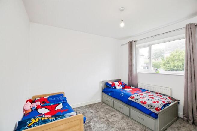 2 bed Terraced for sale Image 12