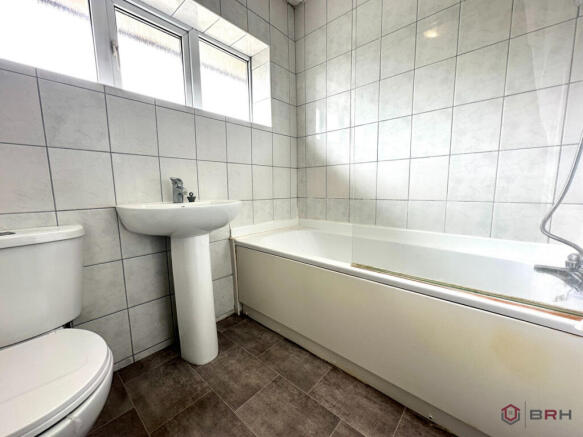 3 bed End of Terrace to rent Image 5