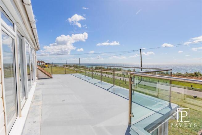 SEAFRONT BALCONY