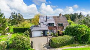 3, Heath Farm Cottages, Church Lane, Epsom KT18 6LD
