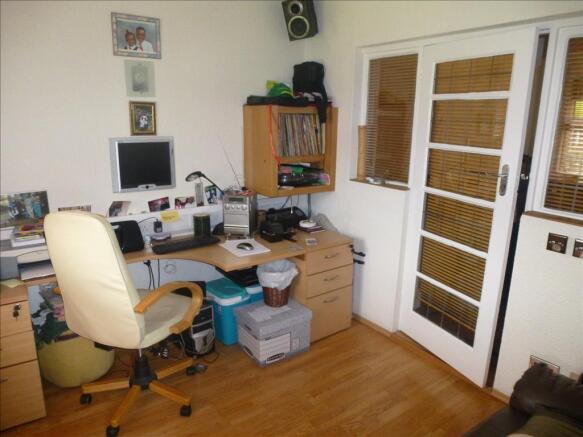 Photo 6
