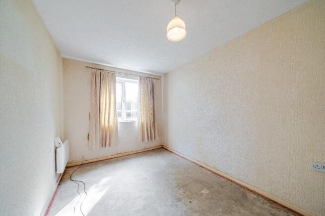 2 bed Ground Flat for sale Image 7