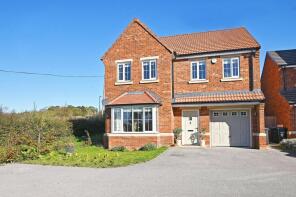 11, Whitebeam Grove, Harrogate HG3 1GF