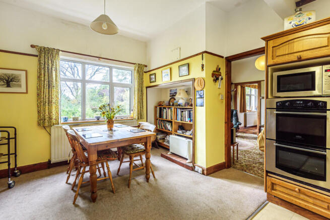 Kitchen / Dining ...