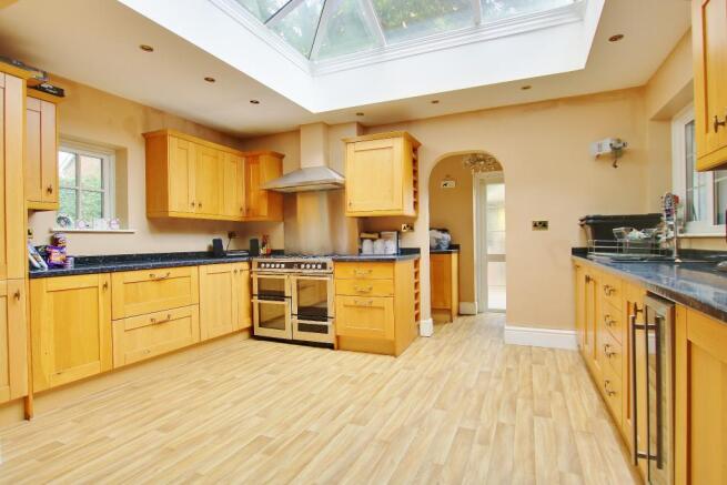 Kitchen/Breakfast Room
