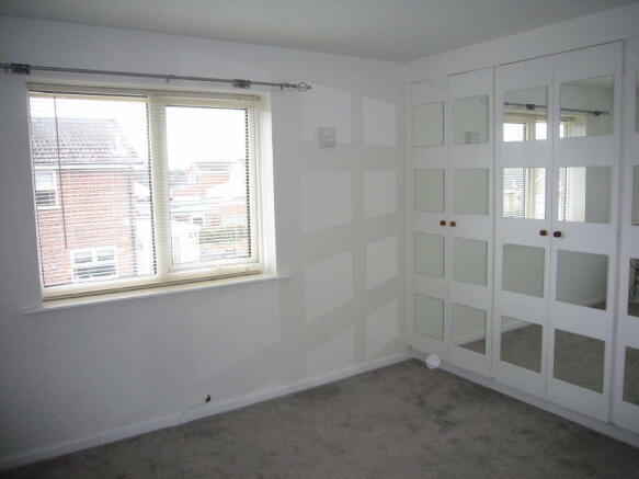 1 bed Flat for sale Image 6