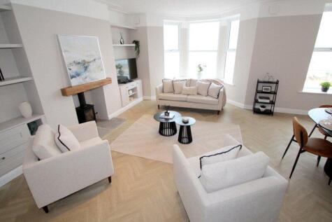 East Parade, Whitley Bay, NE26