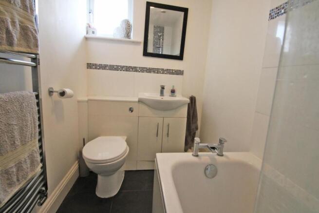 Bathroom.jpg