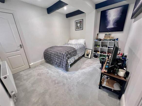 Bedroom 2.jpg