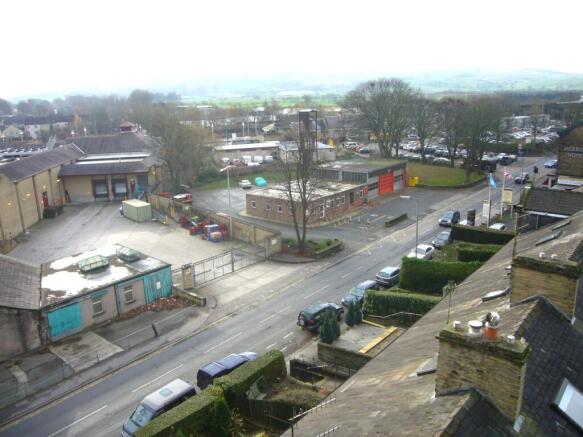 2 bed Flat to rent Image 9