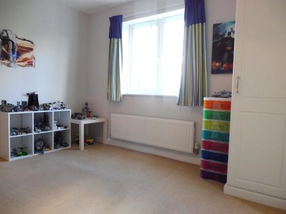 Photo 8