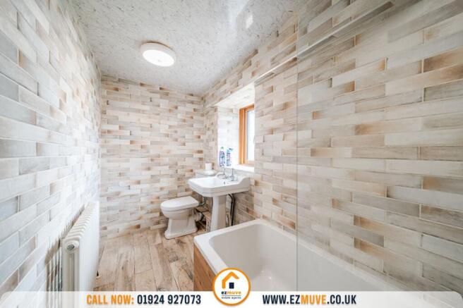 3 bed Terraced for sale Image 12