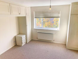 20, 5 Rossendon Court, Clarendon Road, Wallington SM6 8QJ
