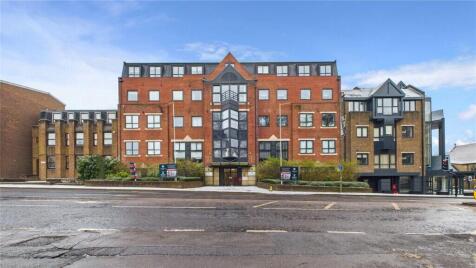 London Road, Camberley, Surrey, GU15