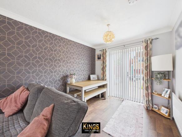 4 bed Detached for sale Image 4