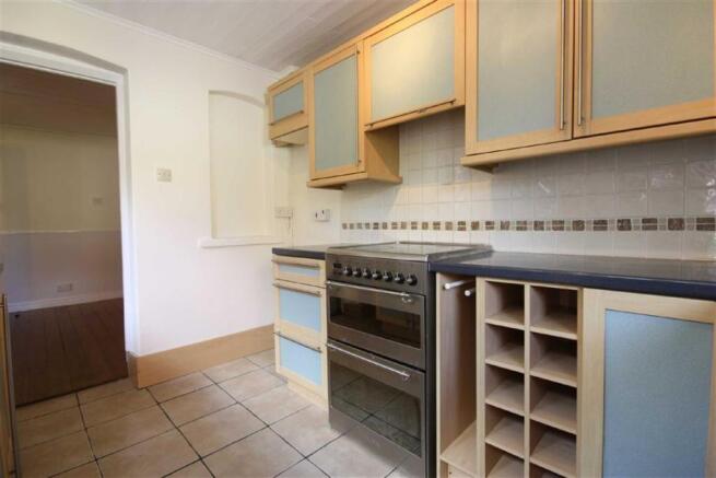 Kitchen (alternate v