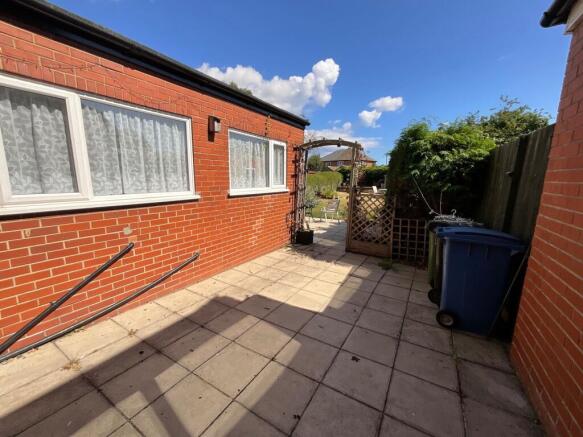 3 bed Semi-Detached for sale Image 12