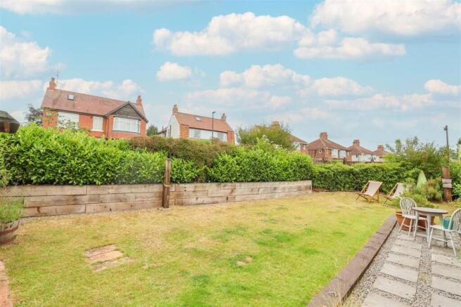3 bed Detached for sale Image 9