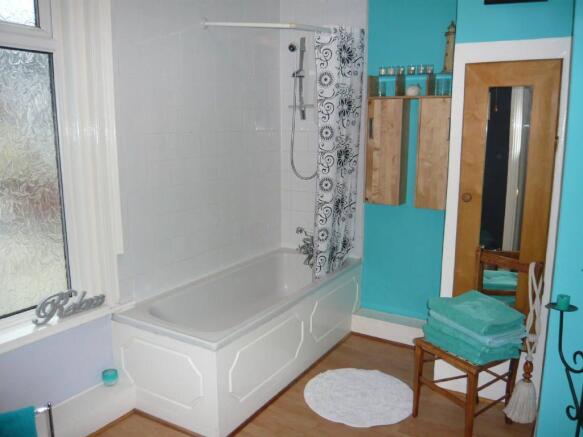 Photo 10