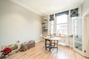 First Floor Flat, 689, Wandsworth Road, London SW8 3JE