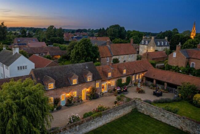 dji_fly_20260331_094258_372_1774946641960_photo_op