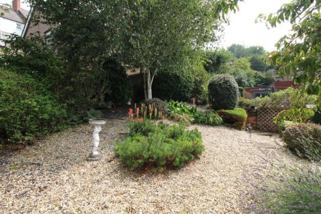 top tier garden (2).JPG