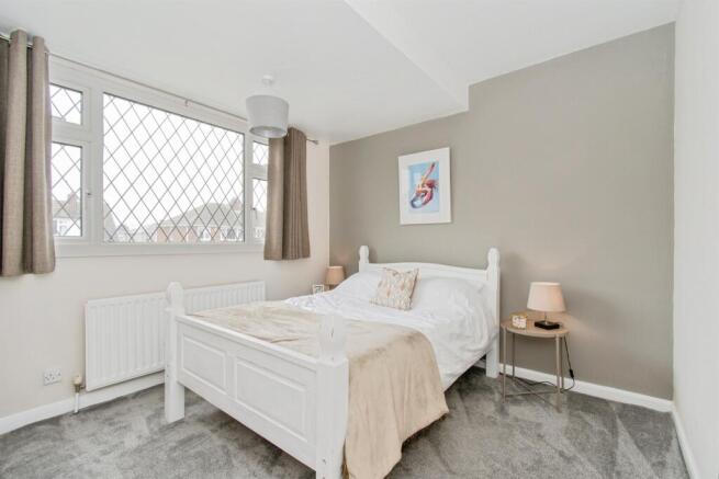 2 bed Semi-Detached for sale Image 10