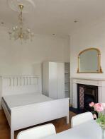 Flat 47, Flanders Mansions, Flanders Road, Chiswick, London W4 1NF