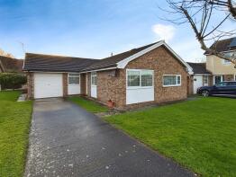 6, Heol Heddwch, Abergele LL22 7UF