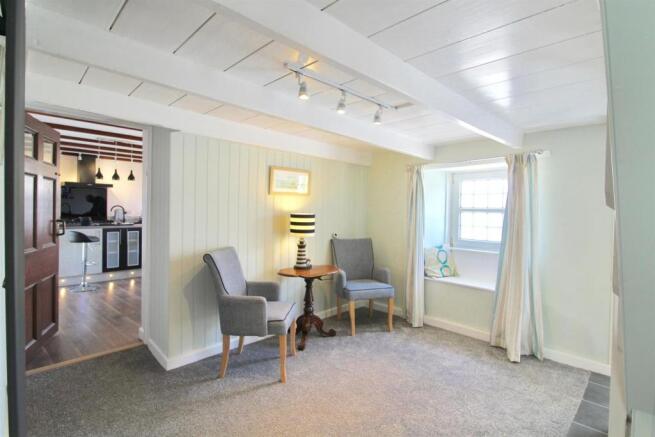Sitting Room.jpg