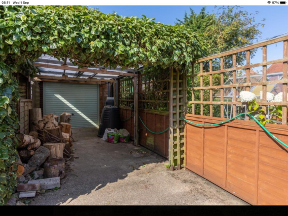 Garage: