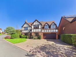 9, Vale Close, Lichfield WS13 7LJ