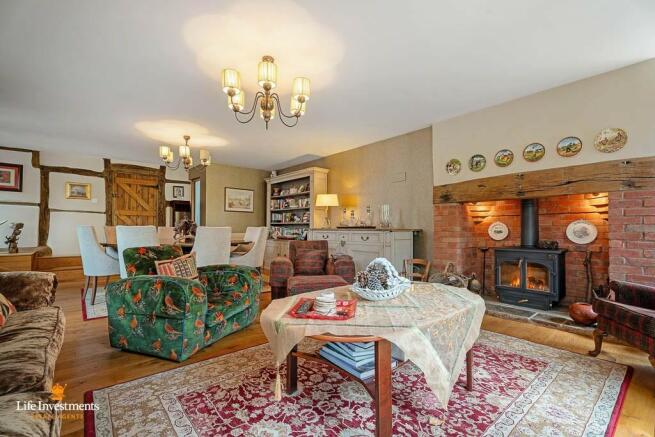 Sitting-Dining Room