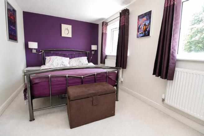 3 bed Terraced for sale Image 12