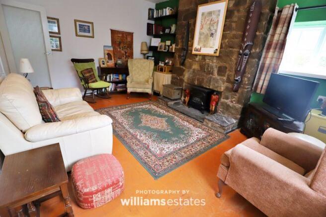 Living Room (1) 