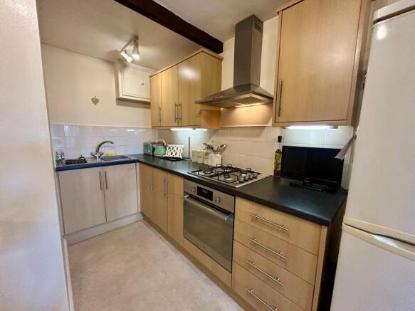 2 bed Terraced for sale Image 6