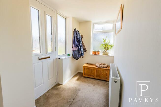 ENTRANCE PORCH