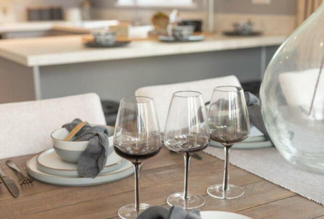 dining table.JPG