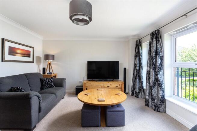 5 bed Terraced for sale Image 11