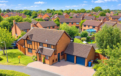 Holly Drive, Fradley, Lichfield