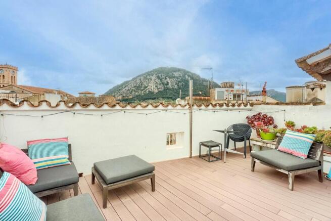 Roof terrace