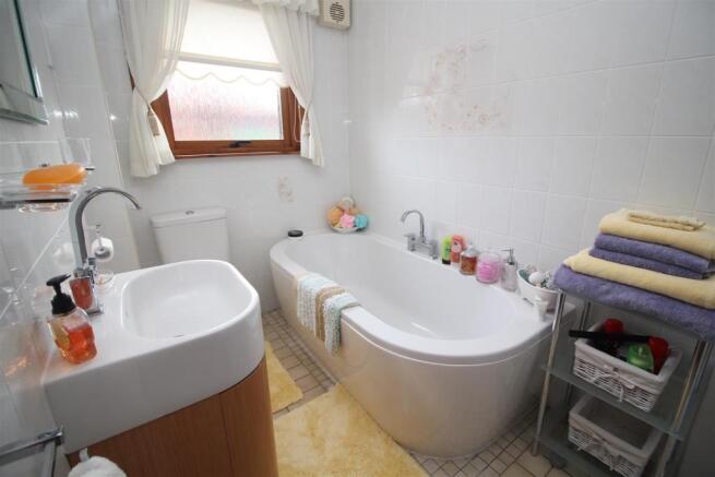Bathroom W/C