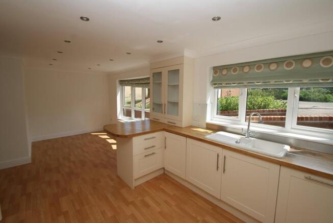 Kitchen/Dining Ro...