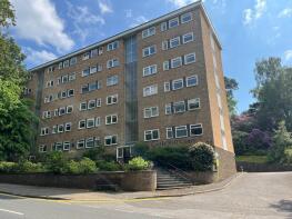 13, 72 Castle Hill Court, Bournemouth Road, Poole BH14 0EY