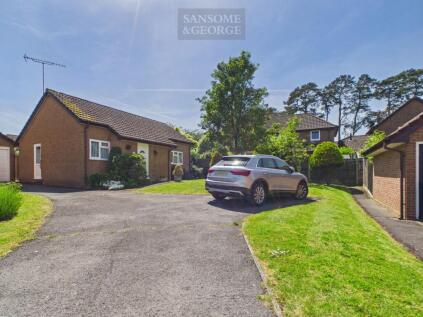 Webb Close, Chineham, RG24