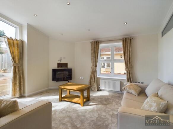 27 Tavern Park, 42x20 Stately Woburn, Tavern Park, Forden, Welshpool, Powys, SY21 8FG photo 4