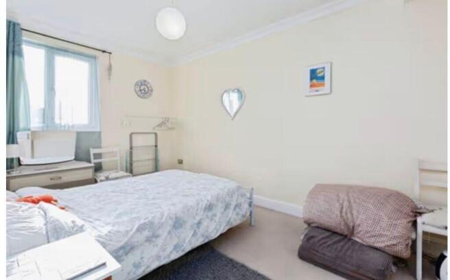 1 bed Flat for sale Image 9