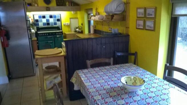 Kitchen/Breakfast Room