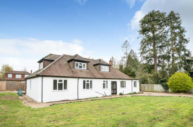 House In The Plot