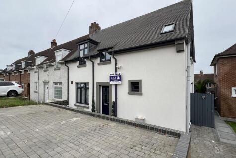 Mablethorpe Road, Wymering, Portsmouth, Hampshire, PO6 3LJ